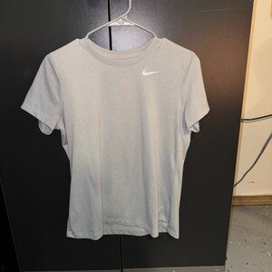 Women’s Nike dry fit T-shirt